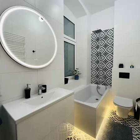 Apartman Tajemniczy Ogrod - Secret Garden - Self Check-in 24h Wrocław